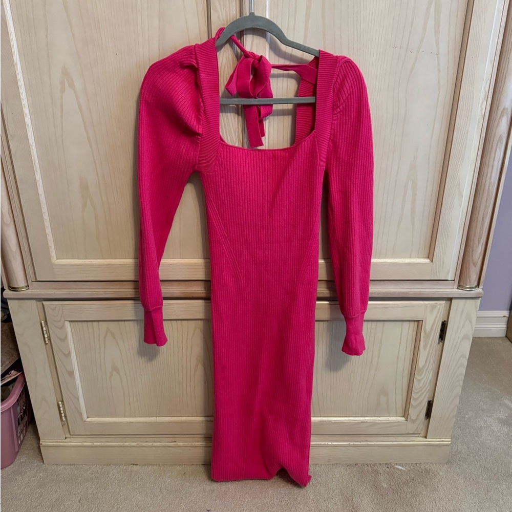 House of Harlow 1960 Fuchsia Midi Dress